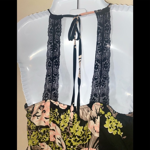 Charlotte Russe Satin Halter Dress - Picture 7 of 13